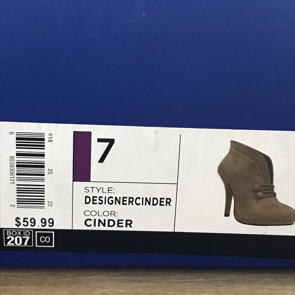 Apt. 9 high heel boots - Picture 8 of 8